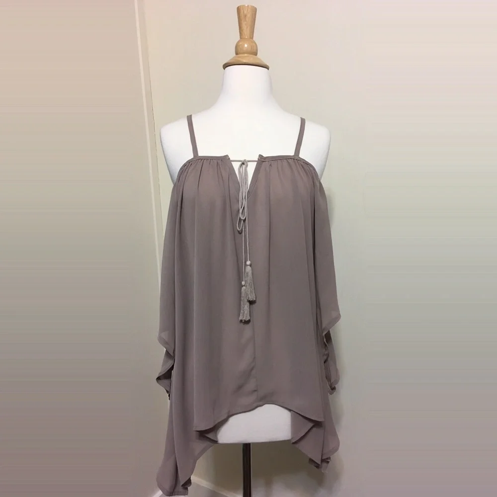 Tassel Tie Front Split V Neck Flowy Mocha Butterfly Blouse - Picture 5 of 8